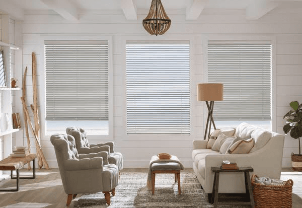 Faux Wood vs. Composite Blinds: Which Holds Up Better in Northern Idaho?